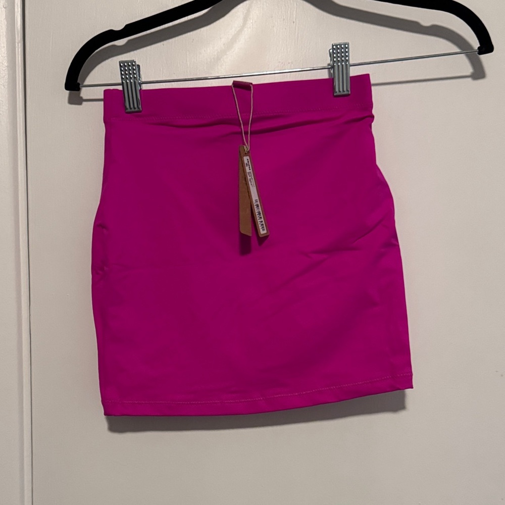 SKIMS Fuchsia Swim Skirt